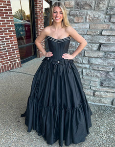 Black A-Line Bateau Neck Strapless Bow Ruched Prom Dress