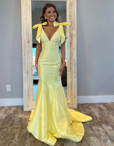 Yellow Mermaid Bow V-Neck Prom Dress with Sweep Train