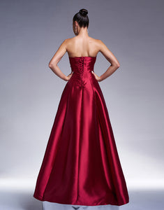 Burgundy A-Line Bow Strapless Sleeveless Prom Dress with Floor Length