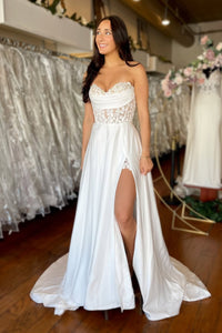 A-Line Sweetheart Applique Ivory Slit Wedding Dress