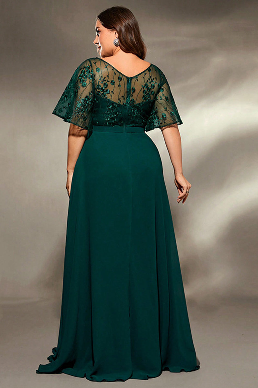 Green Wedding Outfits Plus Size Glamorous Plus Size Glittery Ruffled V-Neck Midi Wedding Guest Green Wedding Outfits Plus Size Glamorous Plus Size Glittery Ruffled V-Neck Midi Wedding Guest