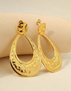 Gold Vintage Metallic Earrings