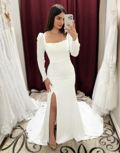Ivory Mermaid Long Sleeve Square Neckline Wedding Dress With Slit