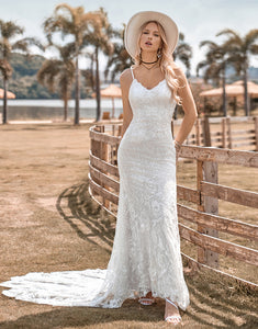 Charming Mermaid Spaghetti Straps Lace Ivory Wedding Dress with Sweep Train