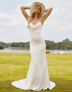 Charming Mermaid Spaghetti Wedding Dress 2025 with Sleeveless