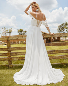 Charming A-Line Spaghetti Wedding Dress 2025 with Sleeveless