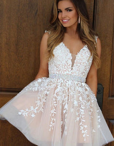 A-Line Short V Neck Homecoming Party Dress With Appliques