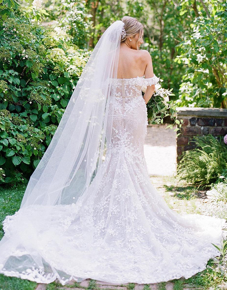 Dressself Corset Style Slim Fit Sweetheart Tulle Mermaid Bridal Wedding Gown Dressself Corset Style Slim Fit Sweetheart Tulle Mermaid Bridal Wedding Gown